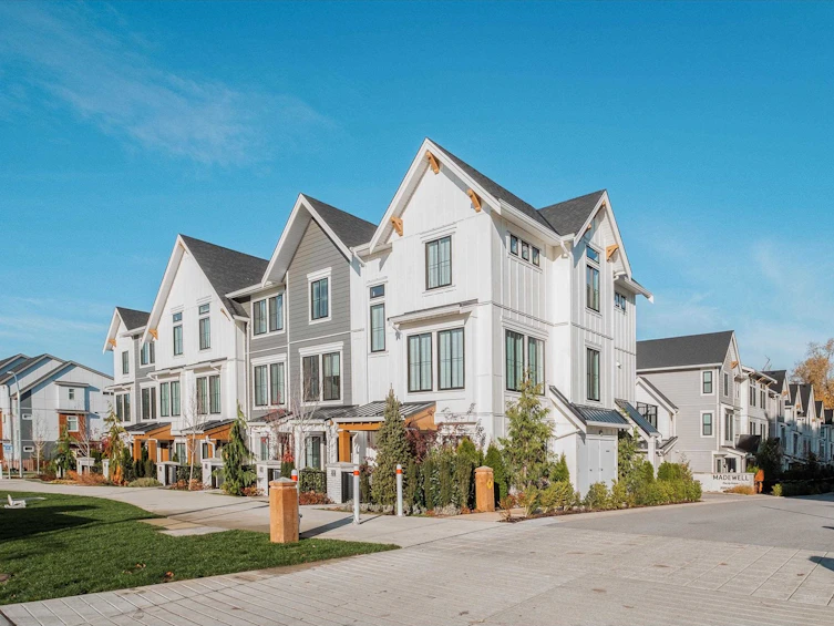 44-20189 84, Langley, BC, V2Y 3P7