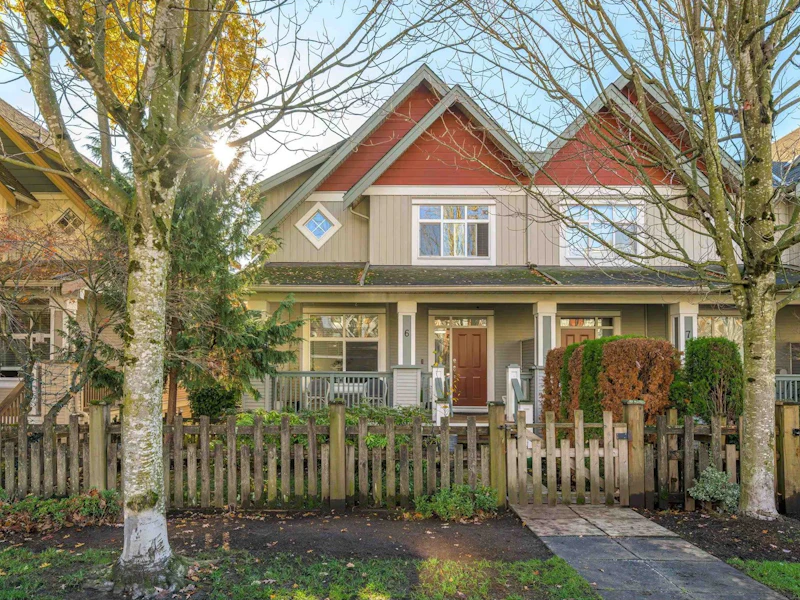 6 - 20120 68th Avenue, Langley BC V2Y 3E9