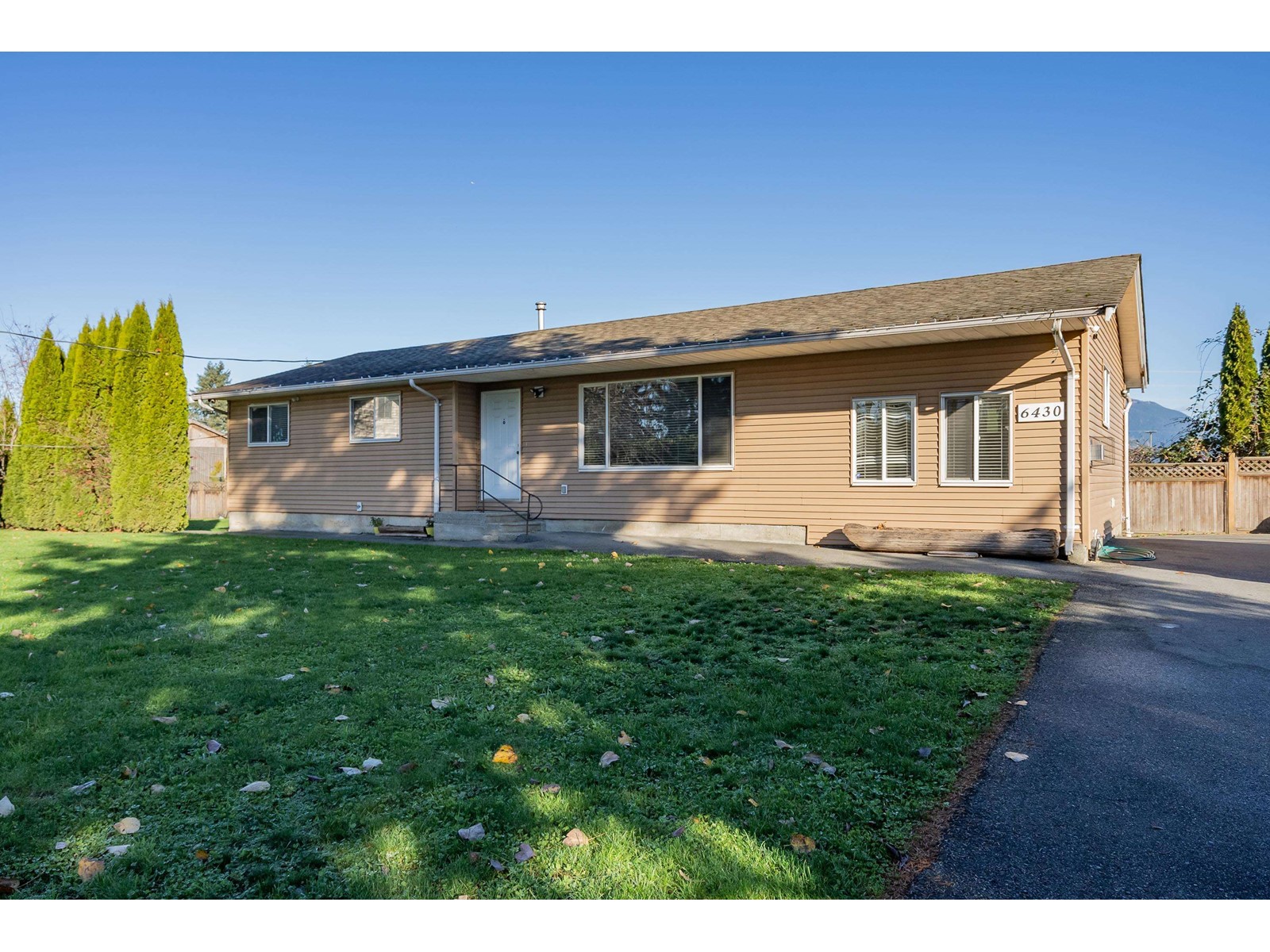 6430 Riverside Street, Abbotsford, BC, V4X 1T9