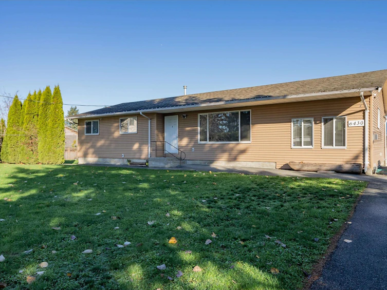 6430 Riverside Street, Abbotsford, BC, V4X 1T9