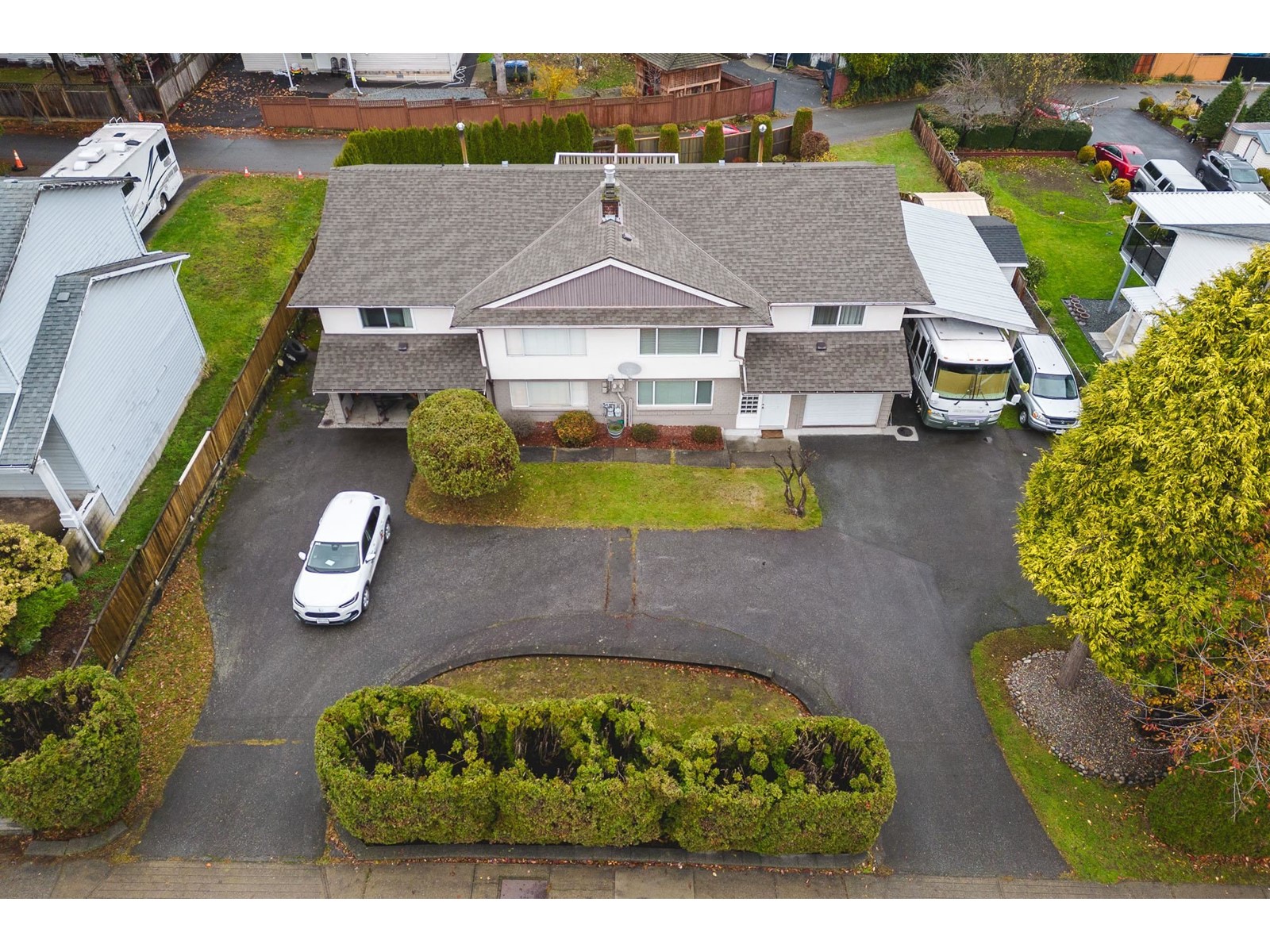 13343-13345 64 Avenue, Surrey, BC, V3W 1Y1