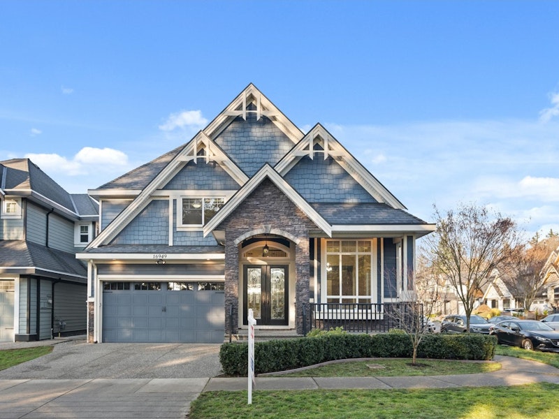 16949 0a Avenue, Surrey BC V3Z 9N8