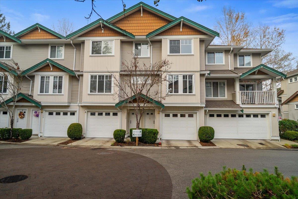 127-12711 64, Surrey, BC, V3W 1X1