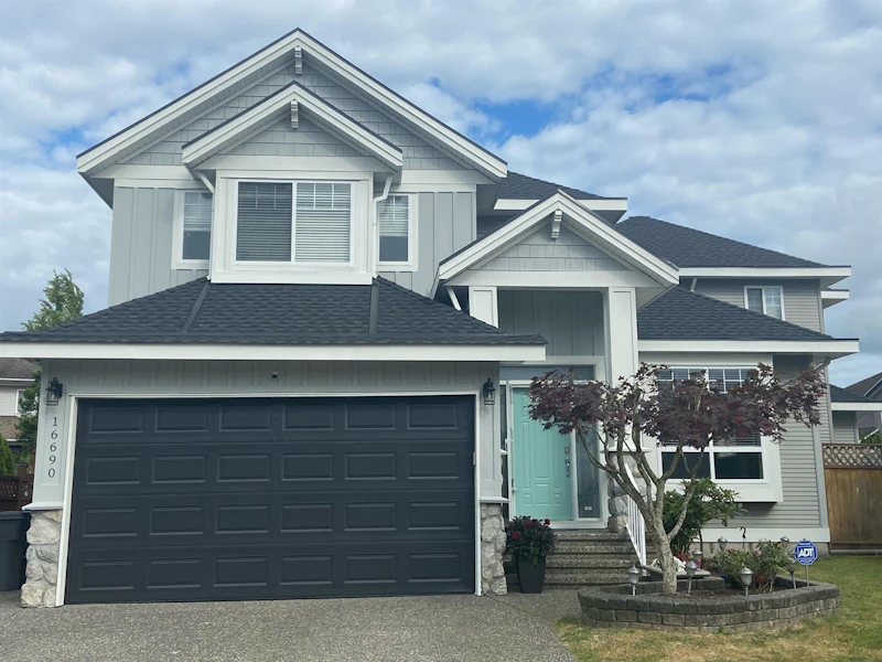 16690 63a Avenue, Surrey BC V3S 0W1