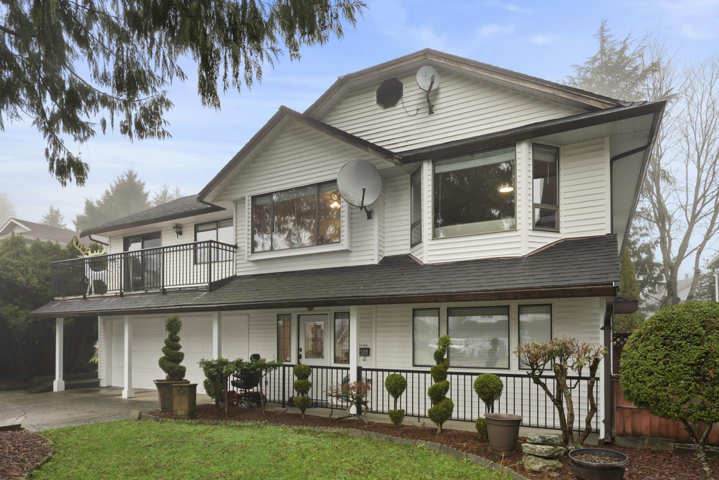 15785 98 Avenue, Surrey, BC, V4N 2V5