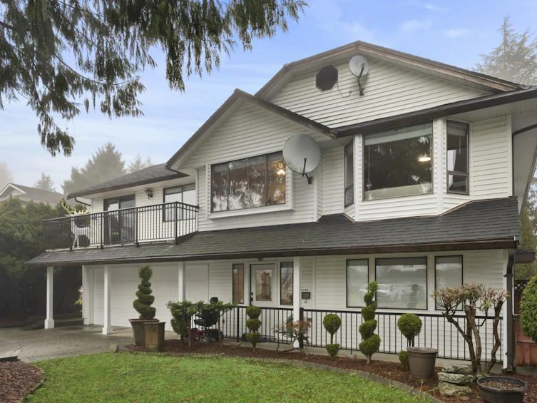 15785 98 Avenue, Surrey, BC, V4N 2V5