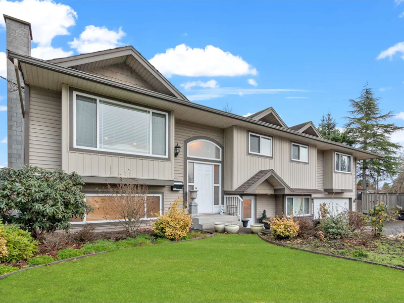 8464 116th Street, Delta BC V4C 5V6
