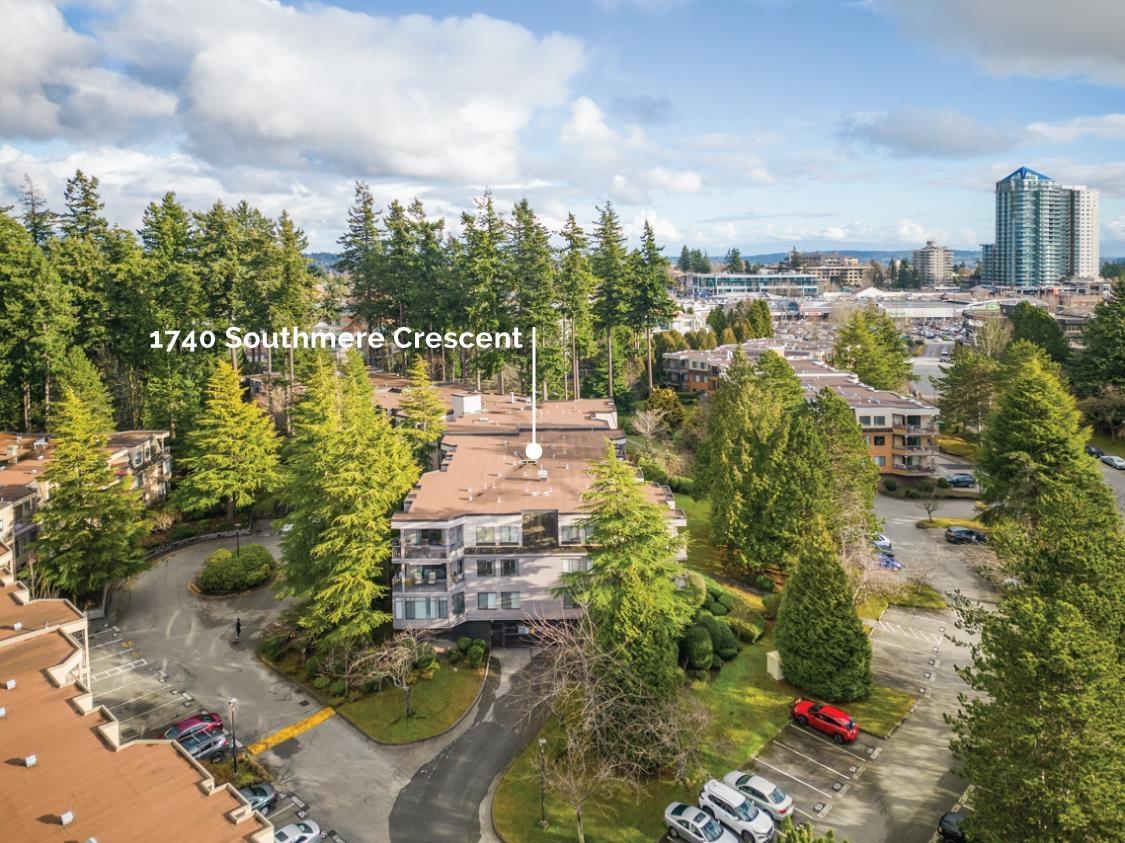 102-1740 Southmere, Surrey, BC, V4A 6E4