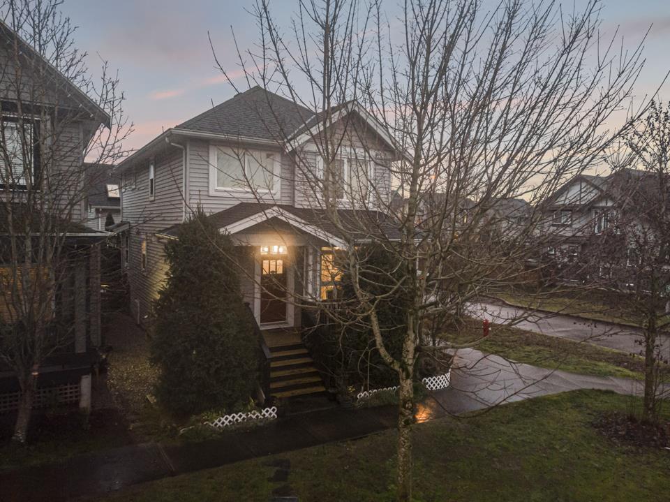 7052 195 Street, Surrey, BC, V4N 5Y7