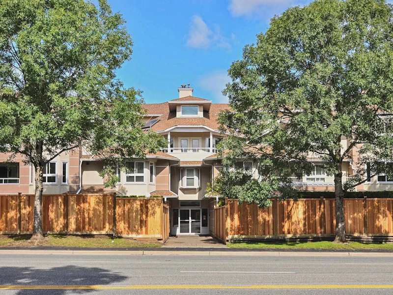 207 - 19721 64th Avenue, Langley BC V2Y 1L1