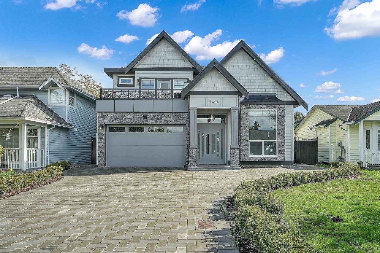 8494 121a Street, Surrey, BC, V3W 3R6