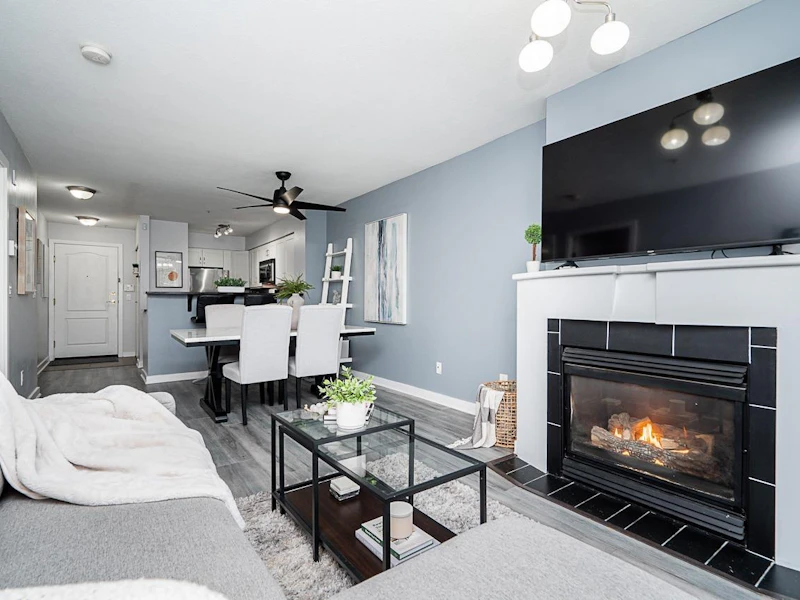 301 - 20268 54th Avenue, Langley BC V3A 8R9