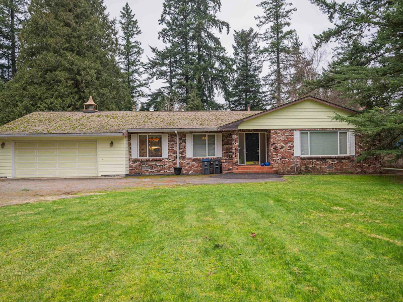 13269 24th Avenue, Surrey BC V4A 2G4
