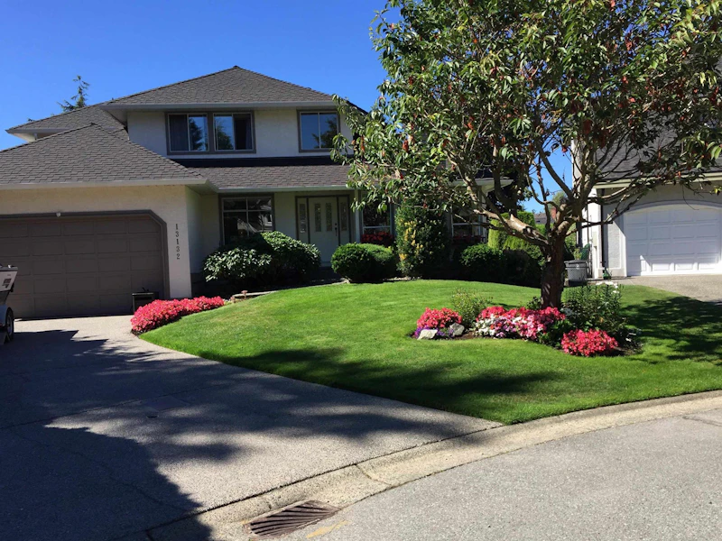 13132 19a Avenue, Surrey BC V4A 9M9