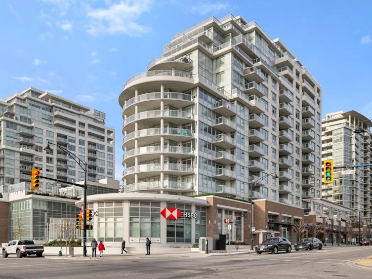 310-1441 Johnston, Surrey, BC, V4B 3Z4