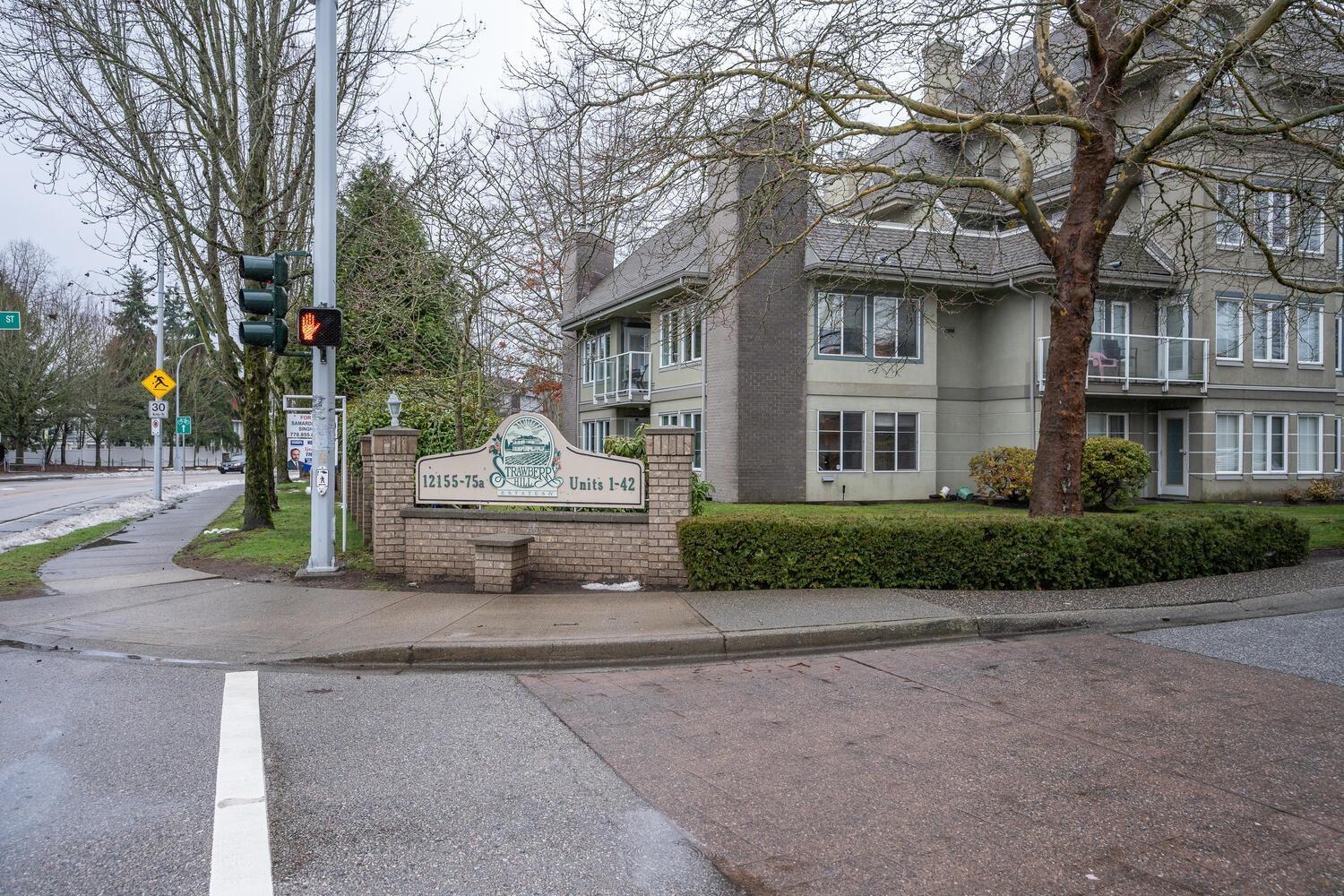 211-12155 75a, Surrey, BC, V3W 1B9