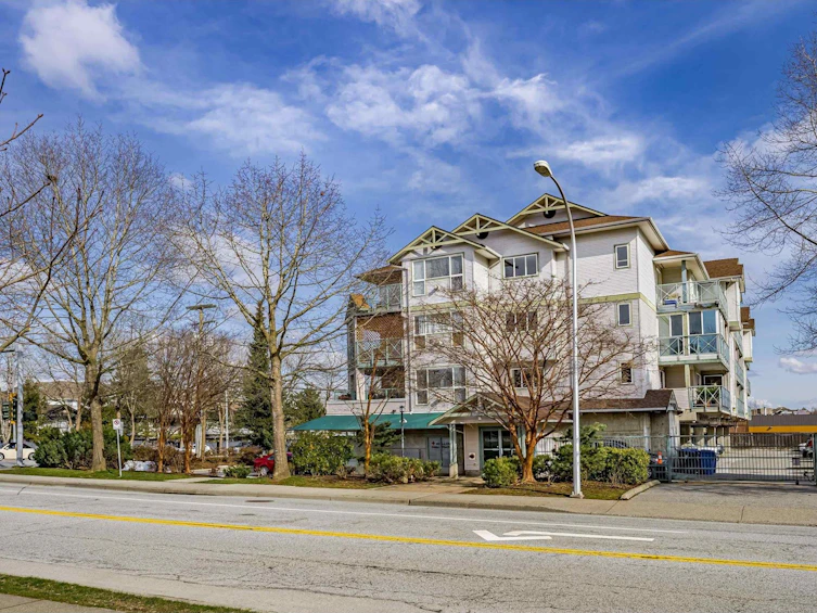 408-6390 196, Langley, BC, V2Y 1J2