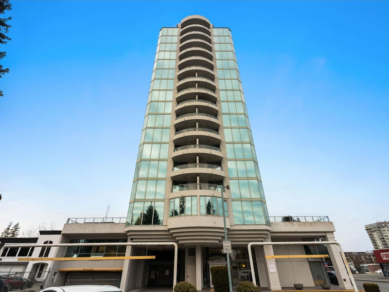 404 - 32330 South Fraser Way, Abbotsford BC V2T 1X1