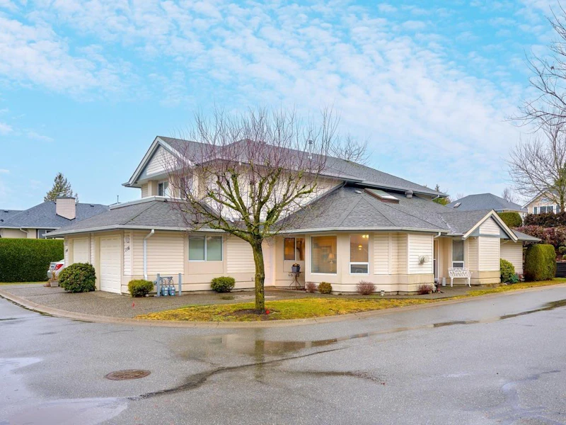 110 - 31406 Upper Maclure Road, Abbotsford BC V2T 5L8