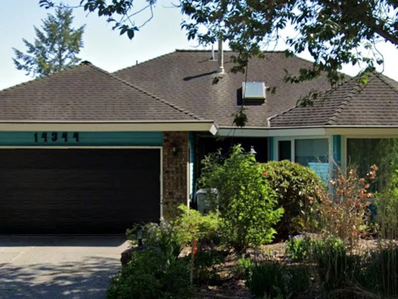 14344 20th Avenue, Surrey BC V4A 7Y8