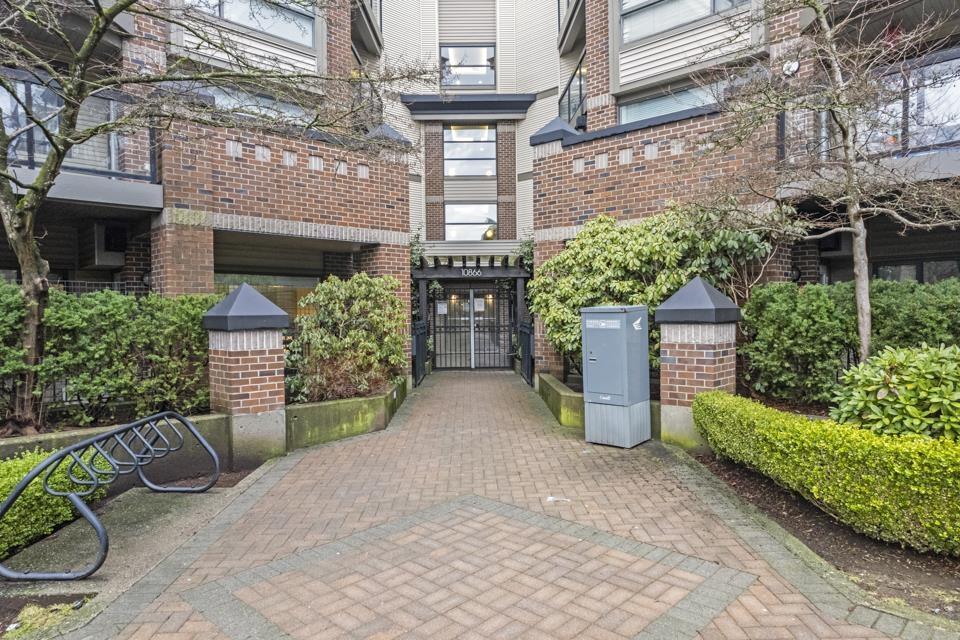 107-10866 City, Surrey, BC, V3T 5W9