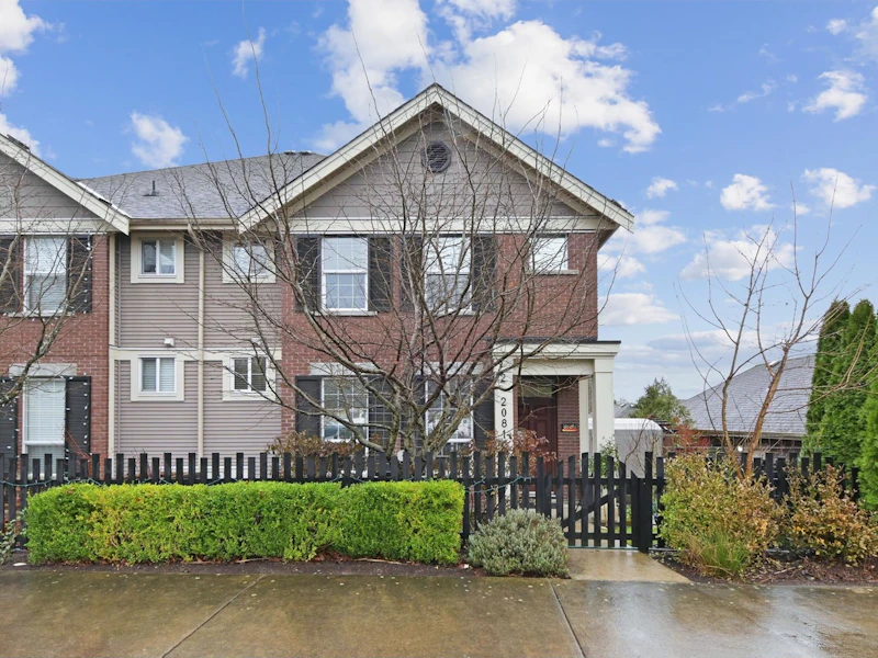2 - 20812 70th Avenue, Langley BC V2Y 0G1