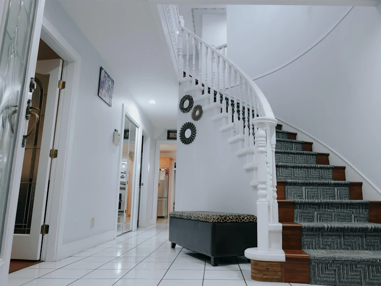 12209 70a Avenue, Surrey, BC, V3W 4Z8