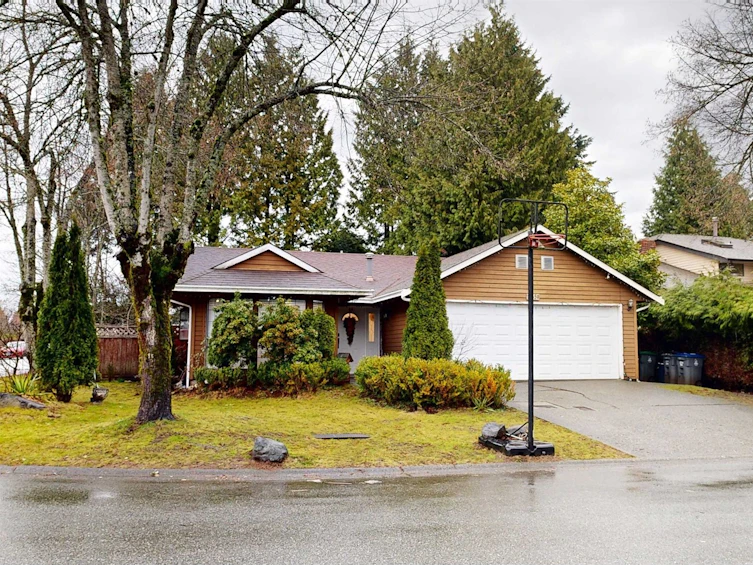 15659 98a Avenue, Surrey, BC, V4N 2W5