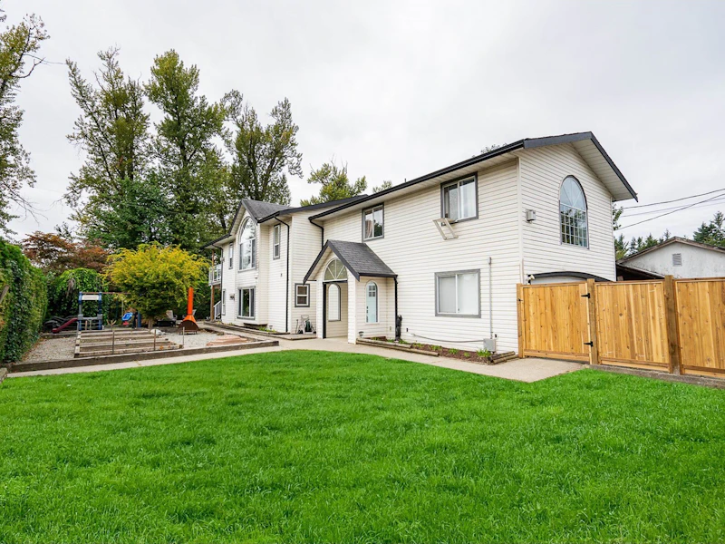 8505 Lakeview Road, Mission BC V2V 7L8