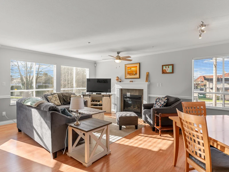 102 - 5450 208th Street, Langley BC V3A 2J9