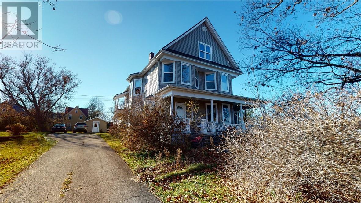 21 Cross Street, Petitcodiac, NB, House For Sale REW