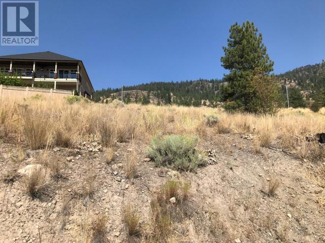2737 Eagle Cres  