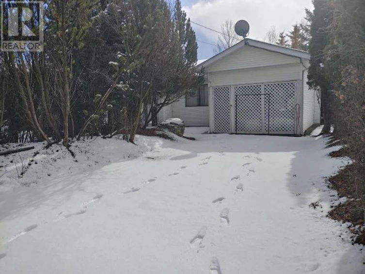 1619 Cariboo Highway Highway, Clinton, BC, V0K 1K0