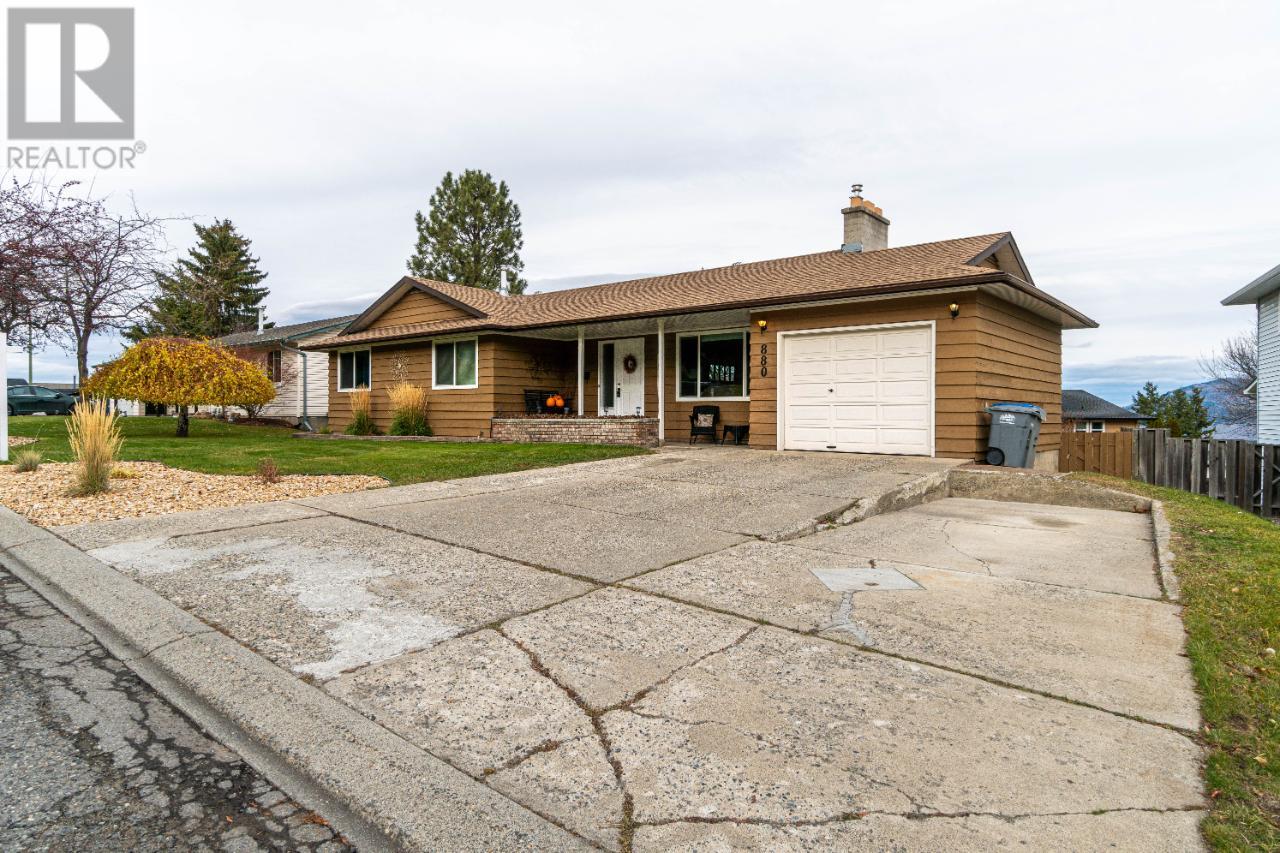 880 Hector Drive Drive, Kamloops, BC, V1S 1B7