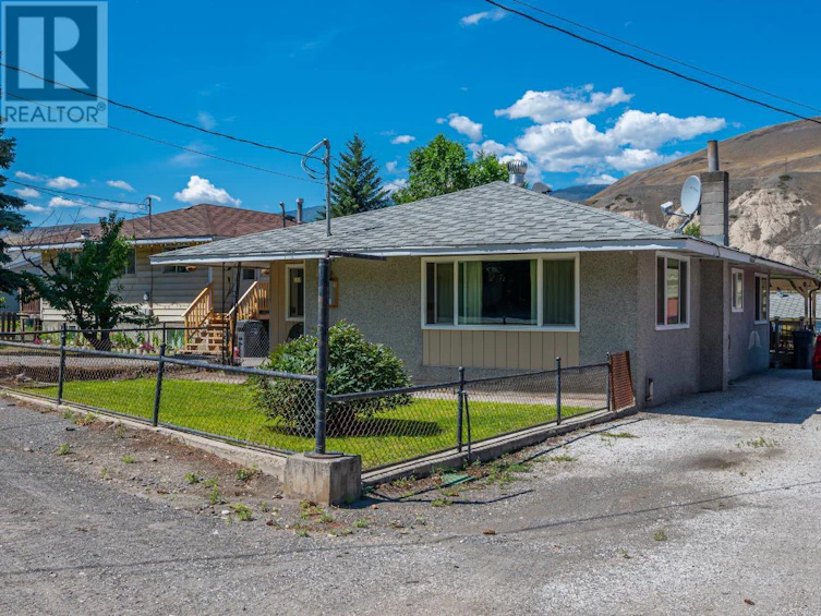 113 Highway 97, Ashcroft, BC, V0K 1A0