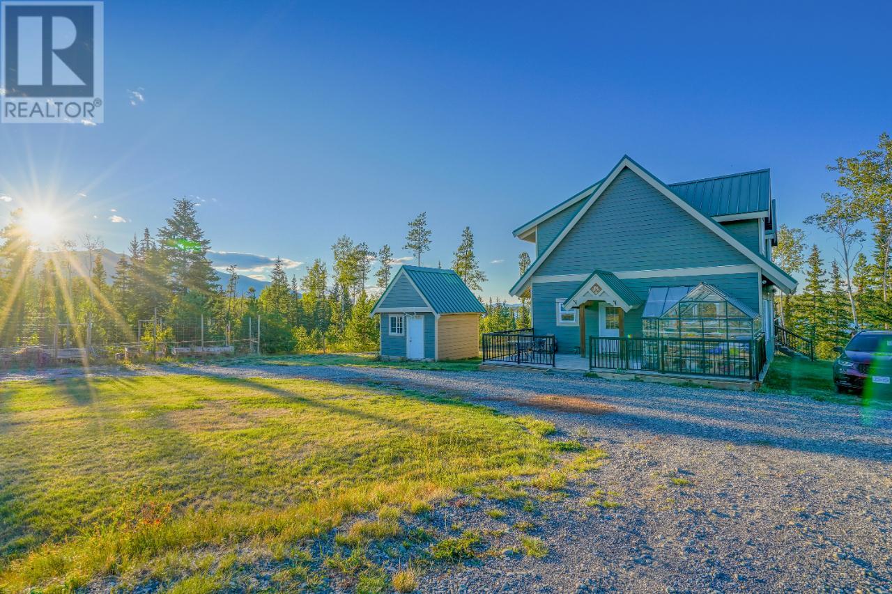 3645 Sharptail Road Road, Clinton, BC, V0K 1K0