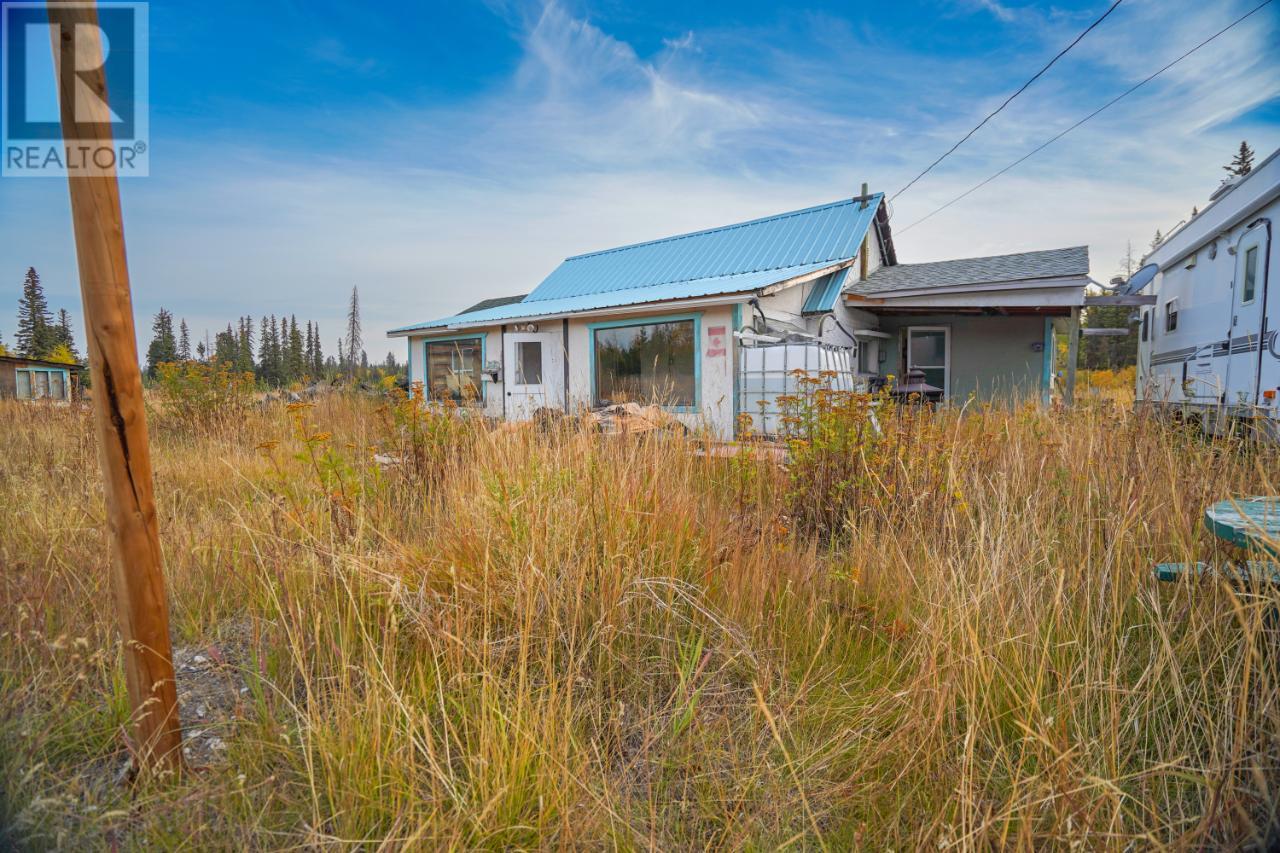 9708 Cariboo Hwy 97, Clinton, BC