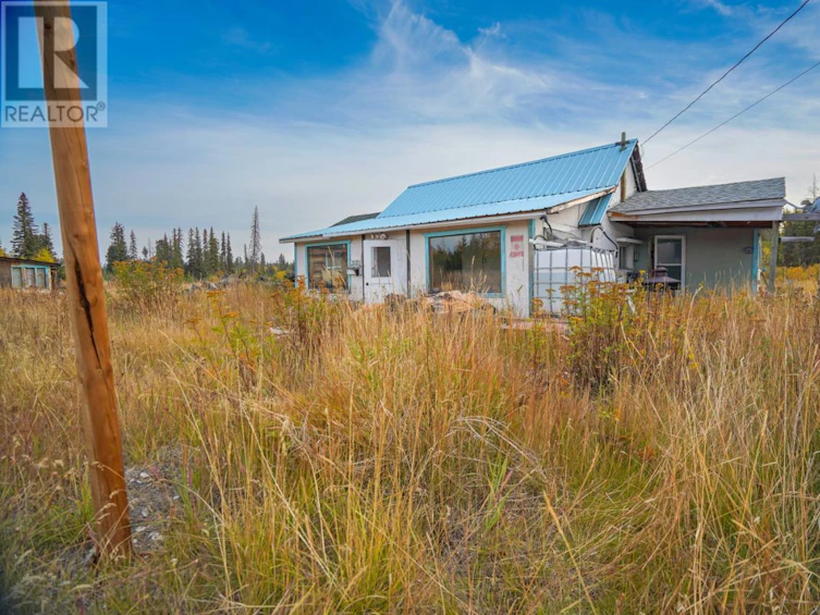 9708 Cariboo Hwy 97, Clinton, BC