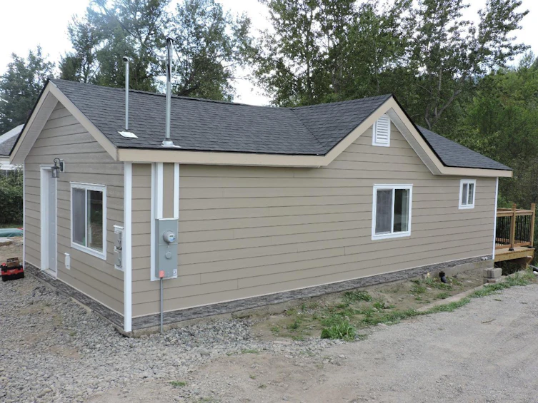 549 S Gold Avenue S Avenue, Greenwood, BC, V0H 1J0
