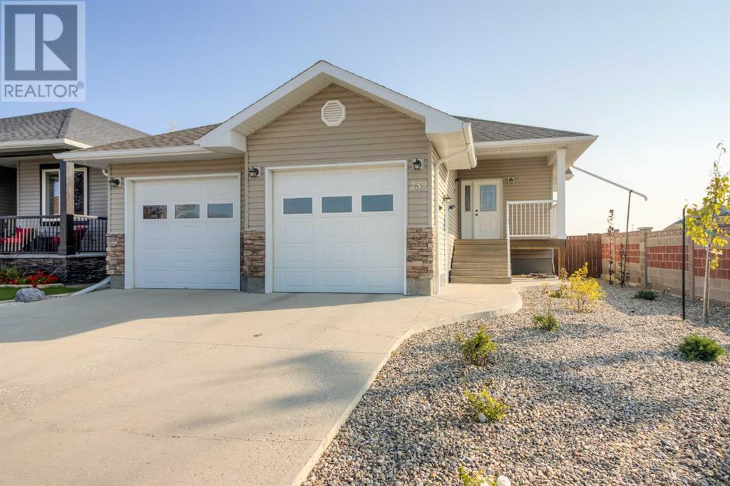 259 Gateway Manor South, Lethbridge, AB, T1K 5S1