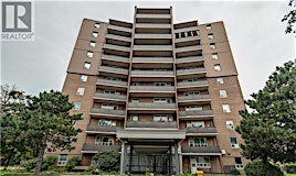 3065 Queen Frederica Drive, Mississauga, ON, L4Y 3A3