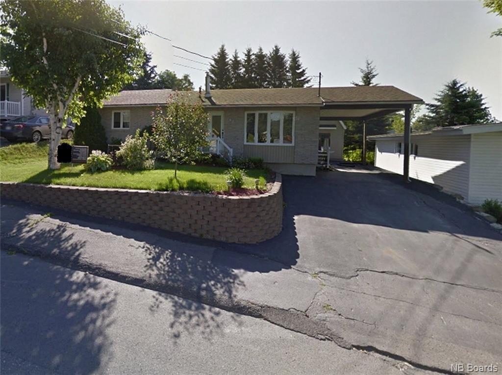 91 47th Ave  