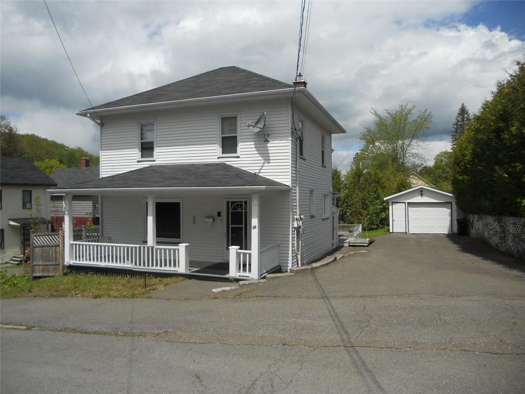 37 Bernier St  