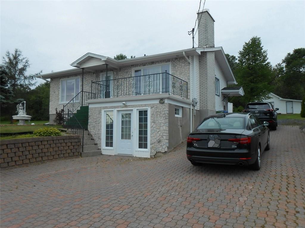 807 Saint Francois St  