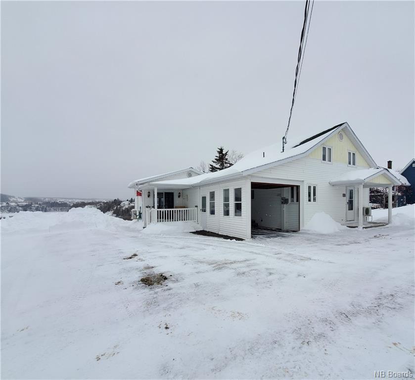 63 Dugal Rd  