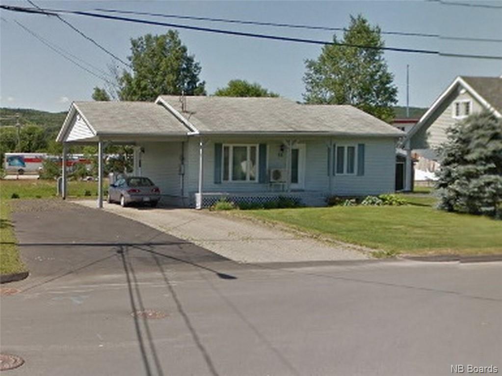 11 Lebel St  