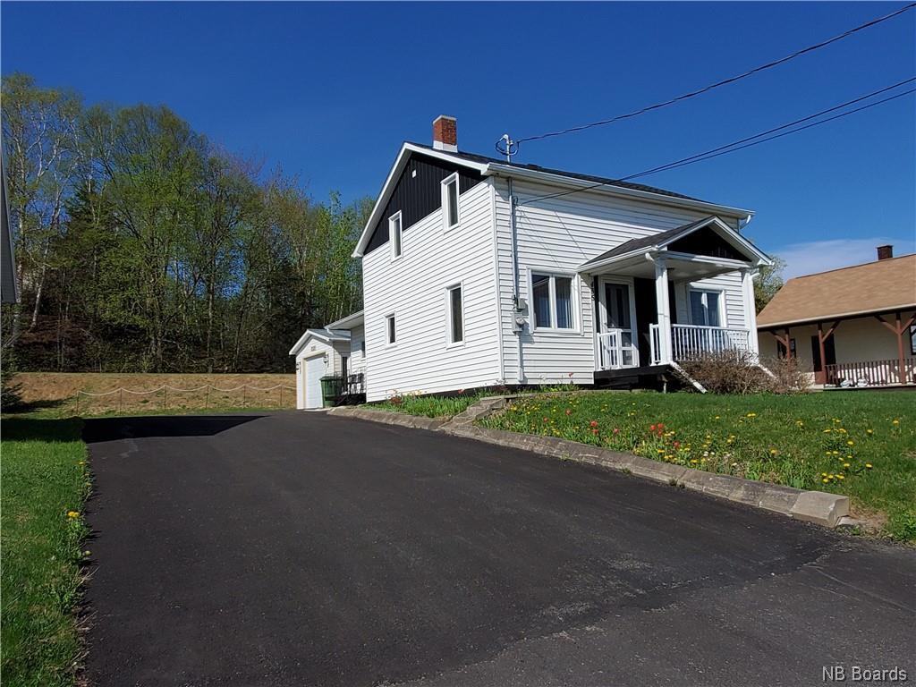 435 Main St  