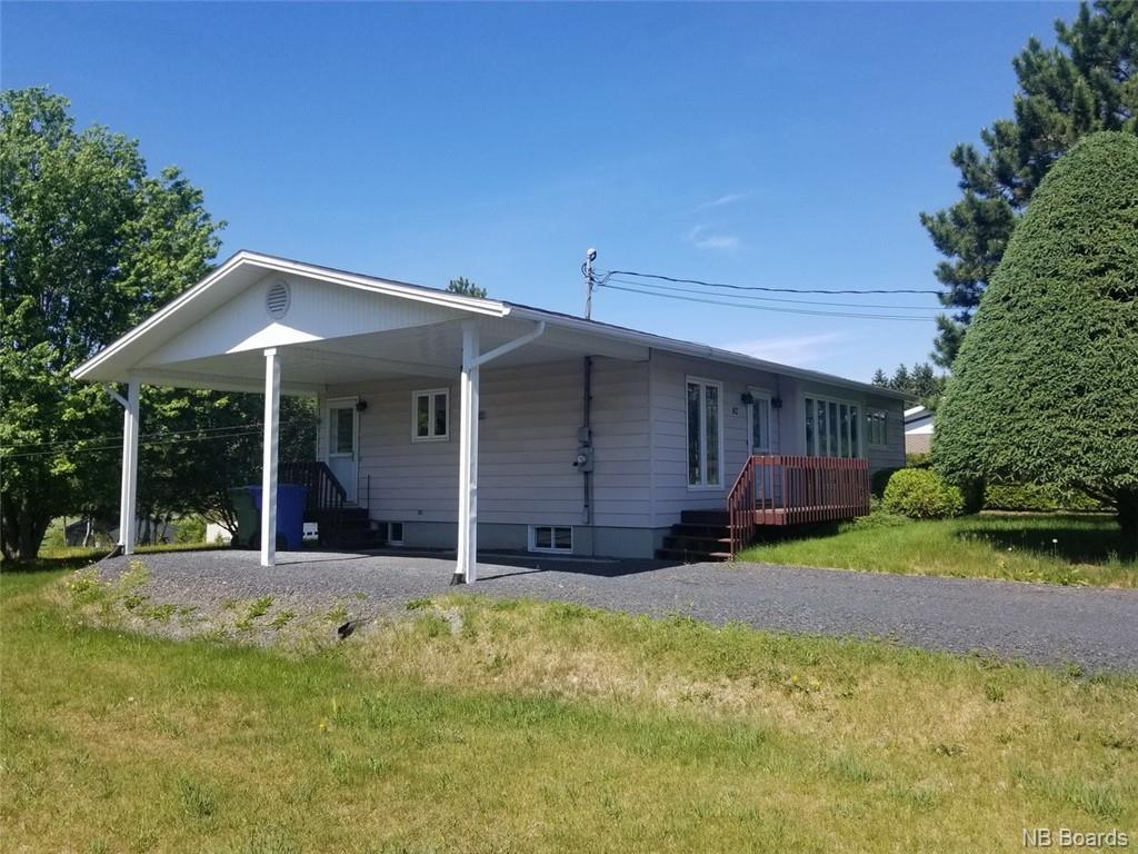 82 Maillet St  