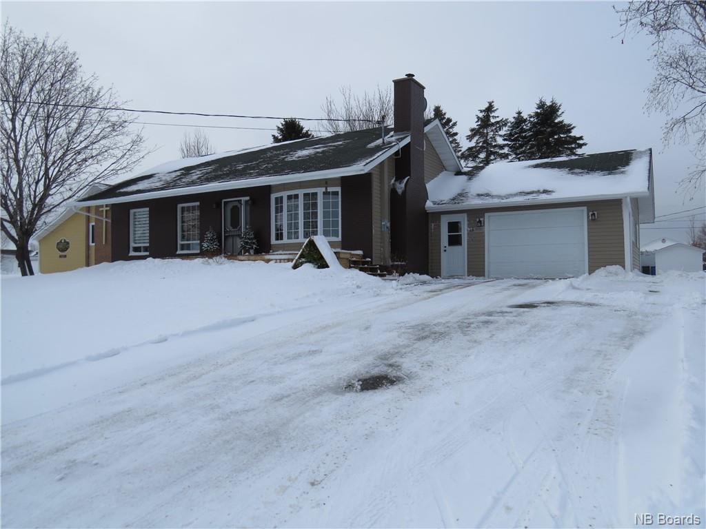 16 Duffie St  