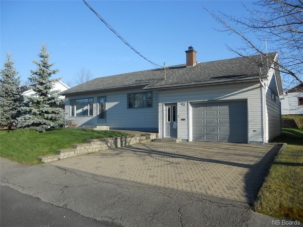 43 47th Ave  
